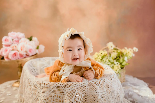 来宾孕妇6个月肚子疼
